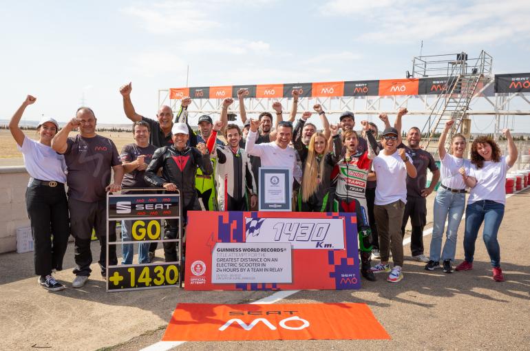 Das SEAT MÓ Team feiert die Weltrekorde